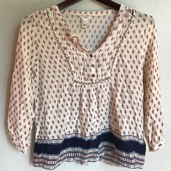 Patterned Blouse - Picture 1 of 7