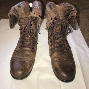 Steve Madden boots