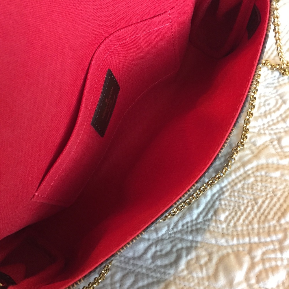Louis Vuitton favorite PM - Picture 4 of 8