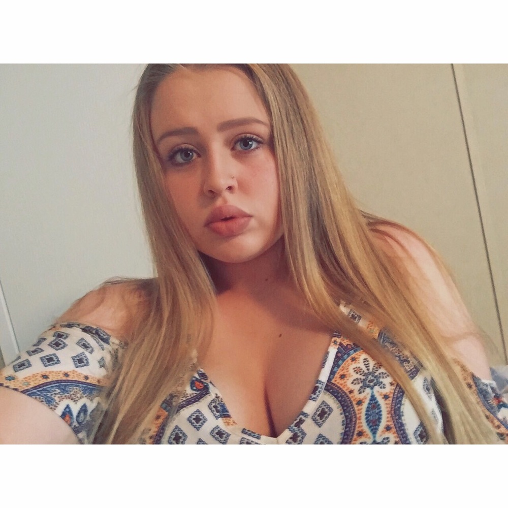 Meet your Posher, Brittany
