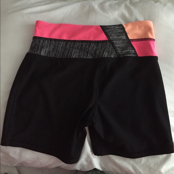 Compression Shorts - Picture 2 of 2