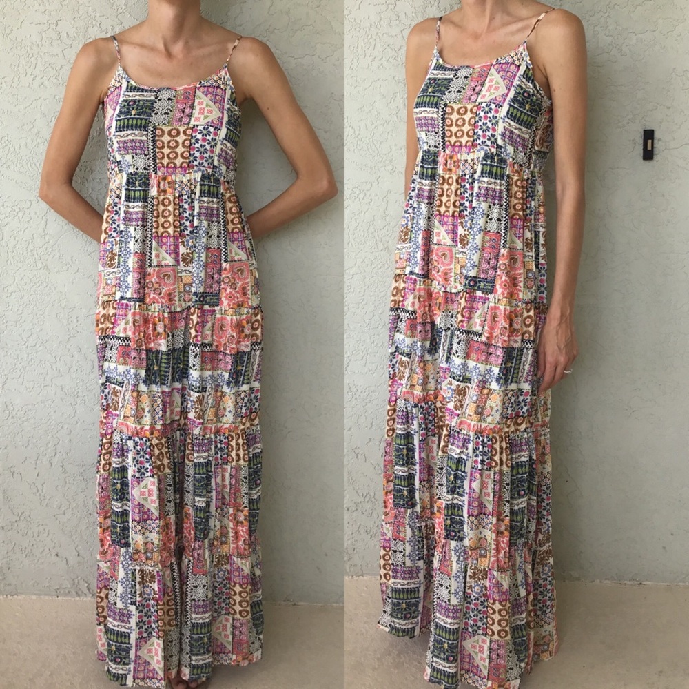Bohemian Style Maxi Dress - Picture 3 of 4