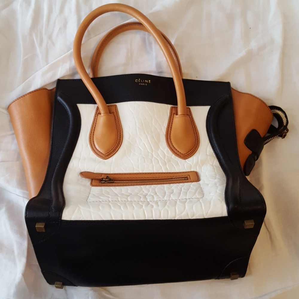 Tri-Color Luggage Bag