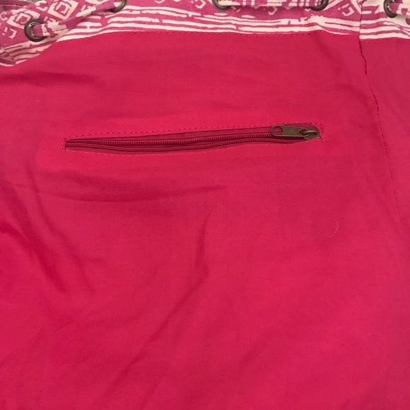 Backpack - Picture 6 of 6