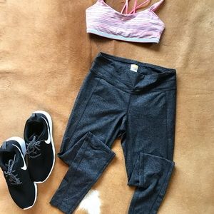 ✨SALE✨Lucy yoga leggings