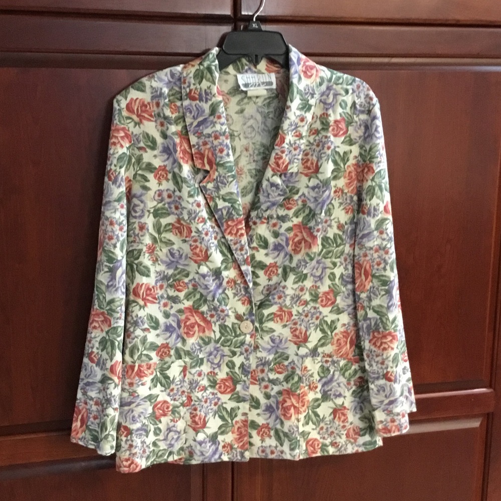 Vintage Floral Blazer