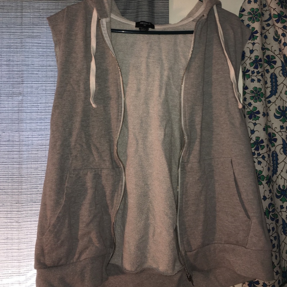 Forever 21 crop sleeve vest jacket