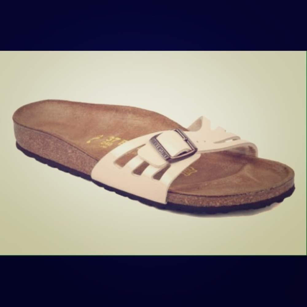 1 hour sale⏰Birkenstock size 10 Cream Brûlée color