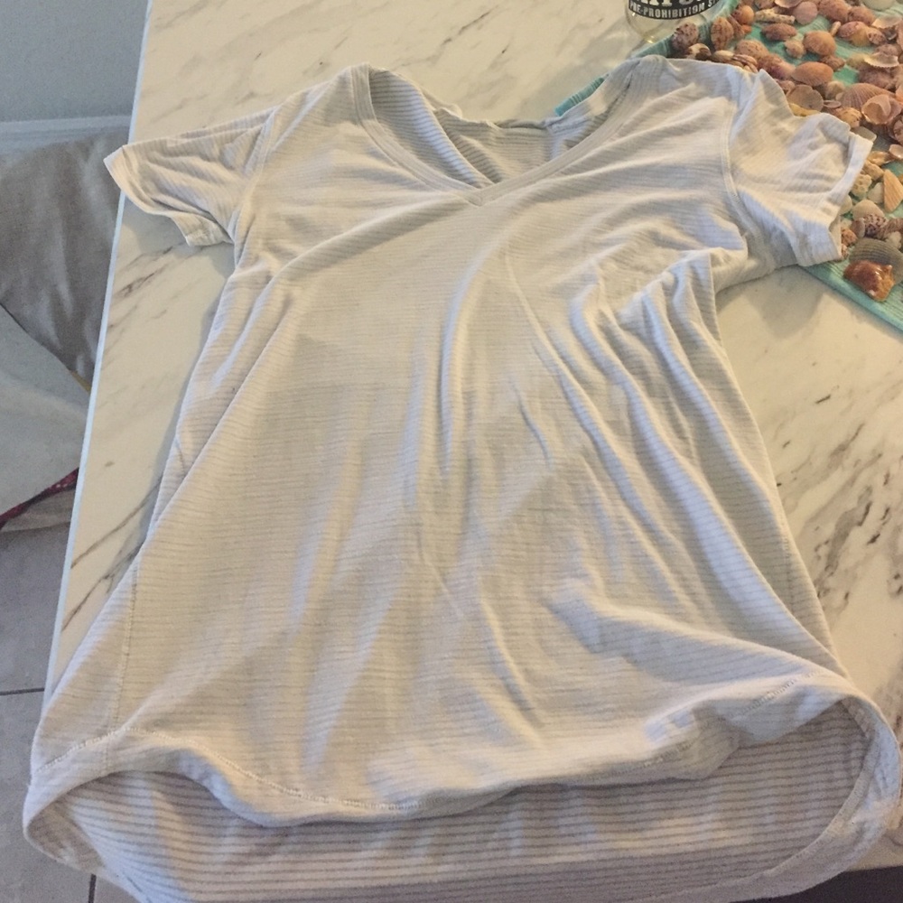 Lululemon shirt