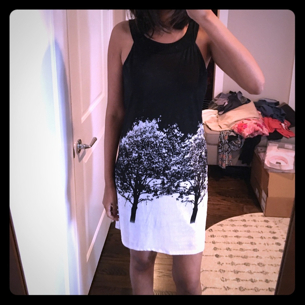 B&W Artwork Tunic Dress