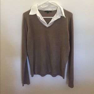 V neck sweater with collar attached