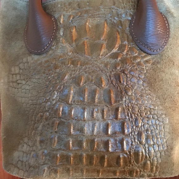 Leather and suede embossed purse 12x9, handle 5". - Picture 2 of 6