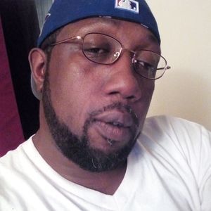 Meet your Posher, Derrick