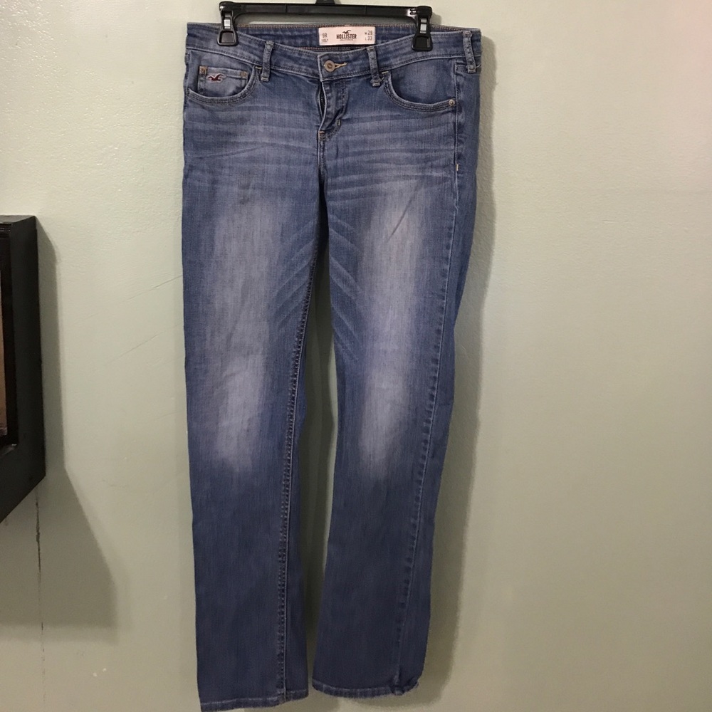 Size 9R Hollister jeans