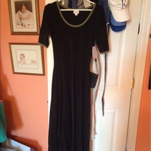 Trading. Do not buy.