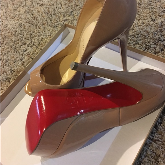 High heels - Picture 2 of 4