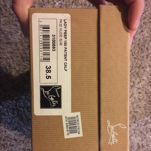 High heels - Picture 3 of 4