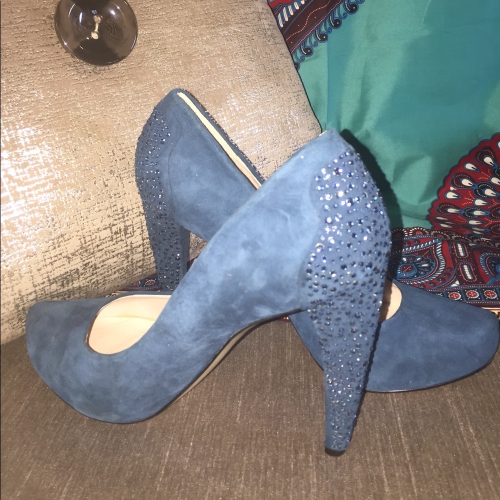 Heels!!! - Picture 3 of 4