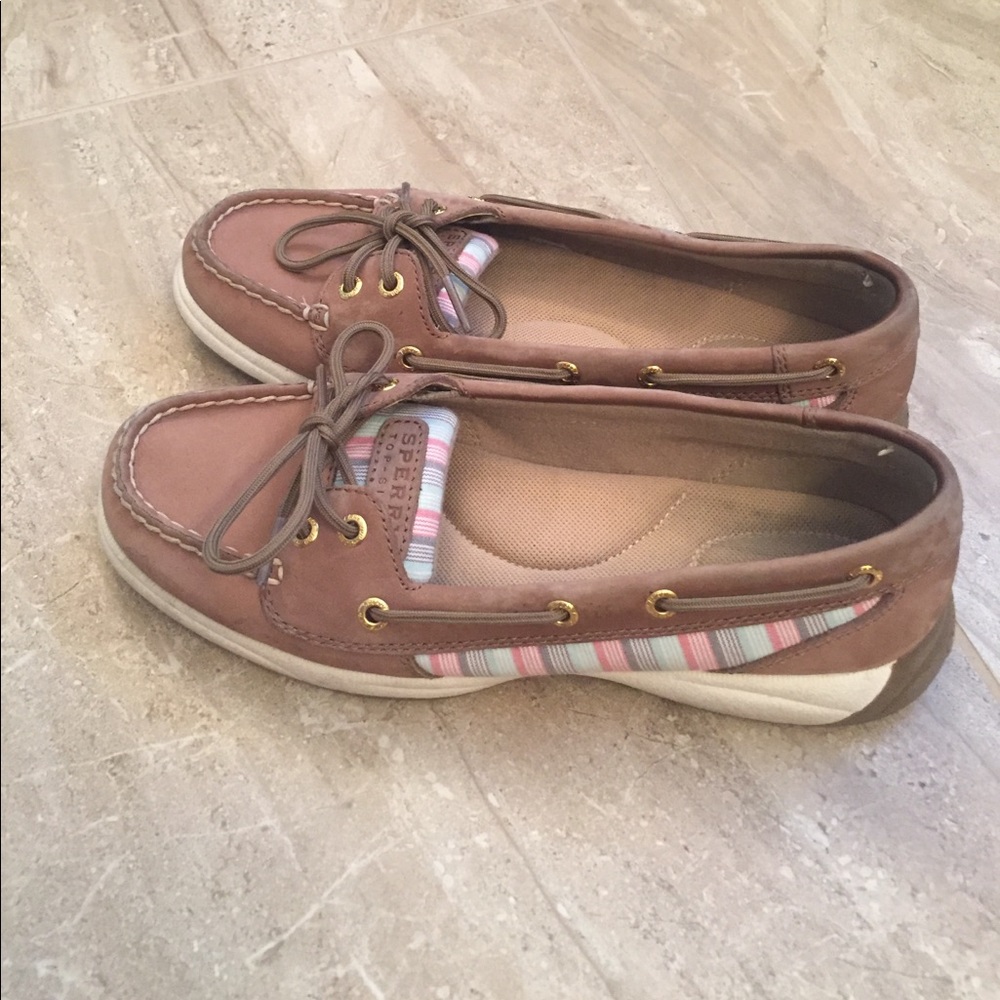 ⭐️Sperry Top Sider shoes!!!⭐️