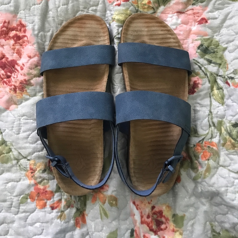 Volcom Sandals 😍