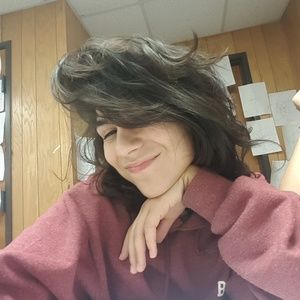 Meet your Posher, Ana