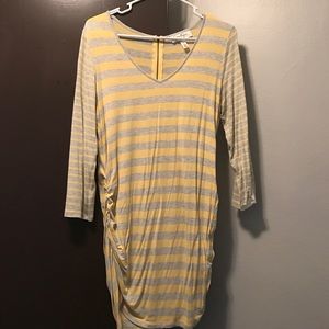 Motherhood Maternity Jessica Simpson shirt