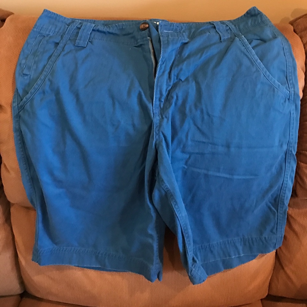 Mossimo shorts size 32