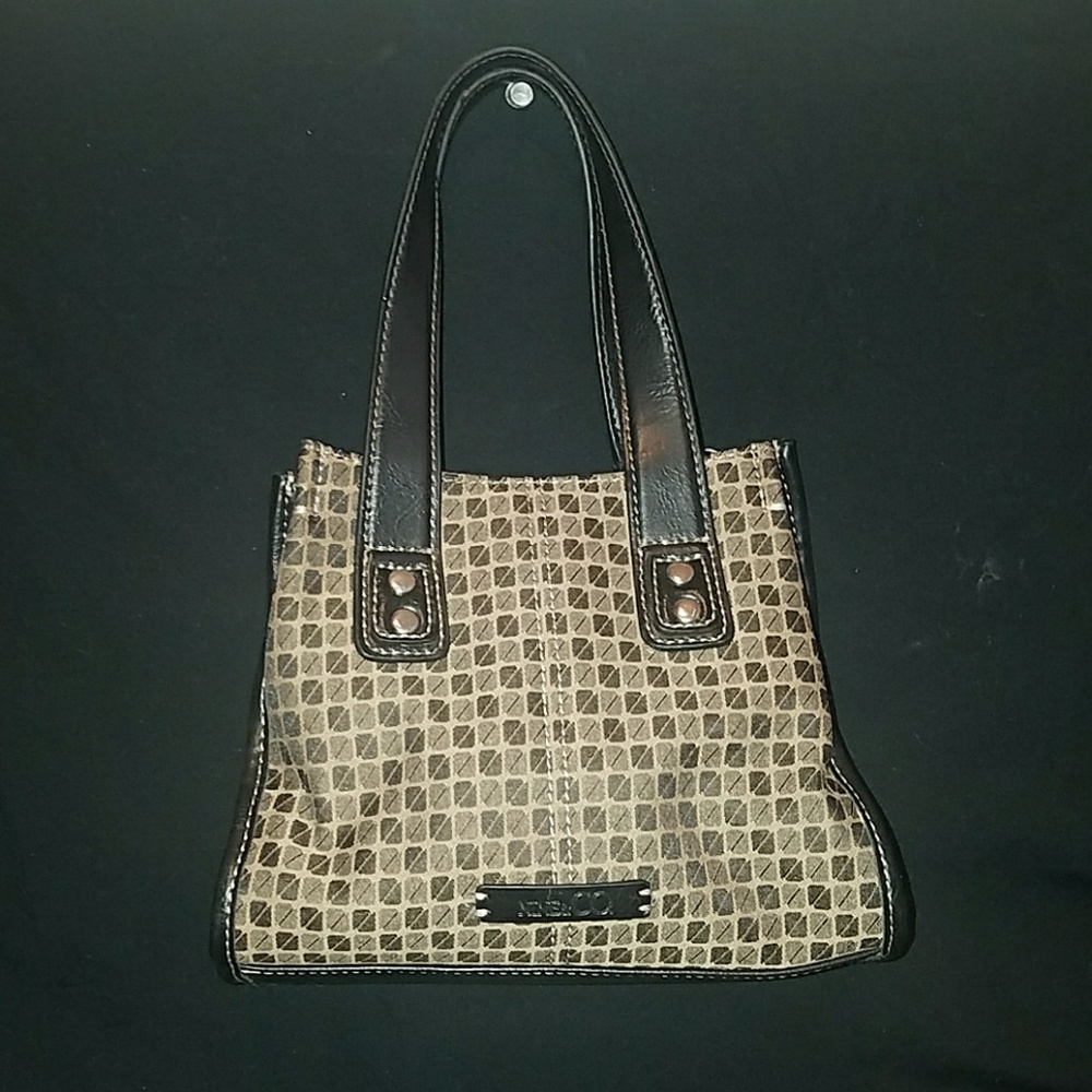 🔥Nine & Co small purse