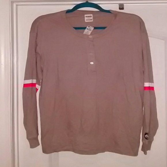 Victorias Secret Long Sleeve Button up NWT - Picture 1 of 4