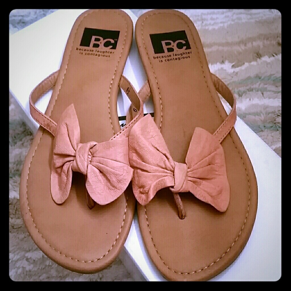 Leather flip flops