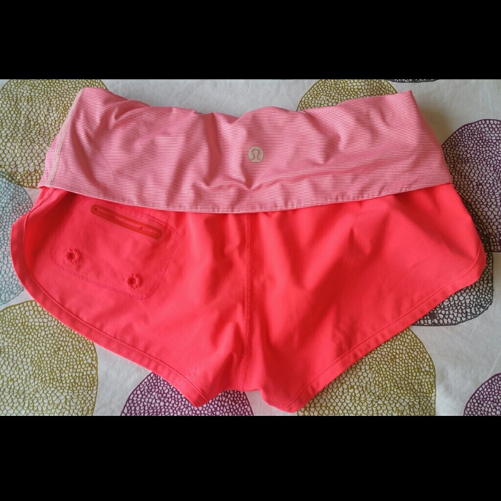 LULULEMON flip out board shorts Sz4