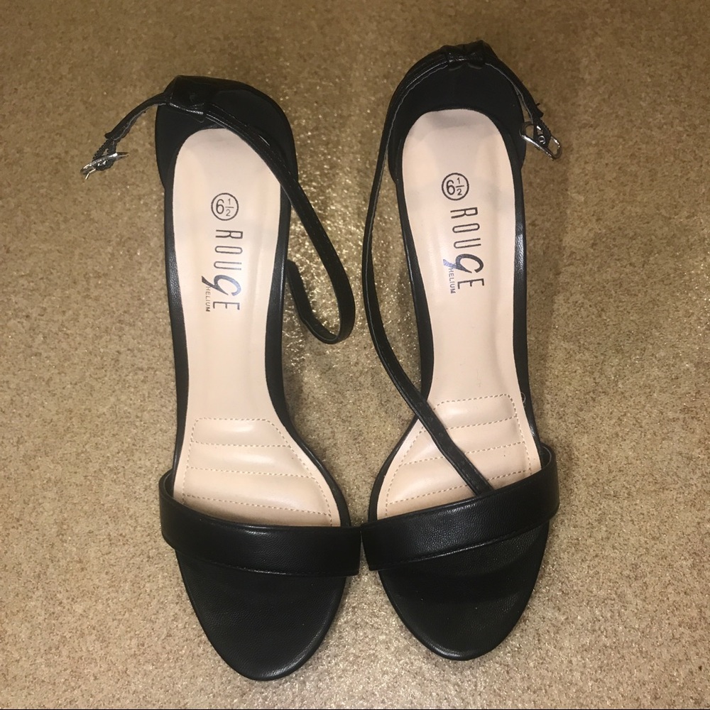 Black heel sandals - Picture 2 of 4