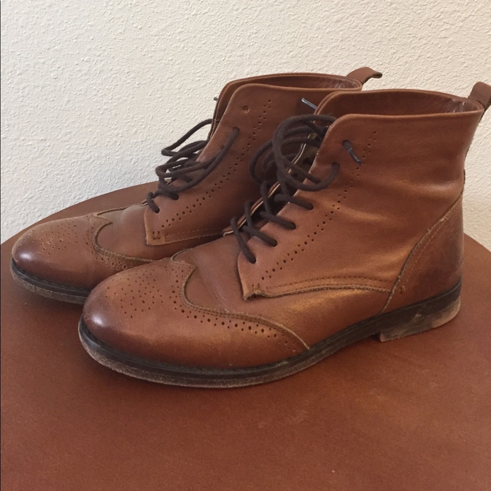 Women's Boden boots size 38(71/2)