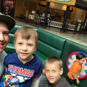 Meet your Posher, Beau