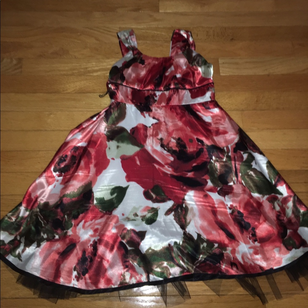 2-hip Floral Dress