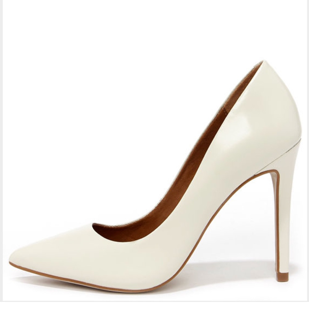 Steve Madden Proto White Leather Dress Pump
