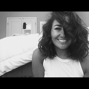 Meet your Posher, Hannah