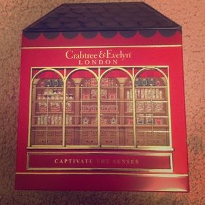 Crabtree & Evelyn hand lotion gift set.