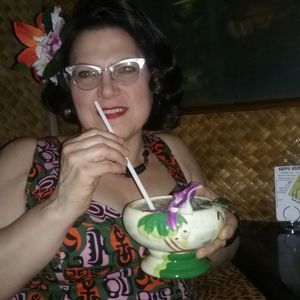 Meet your Posher, Pam