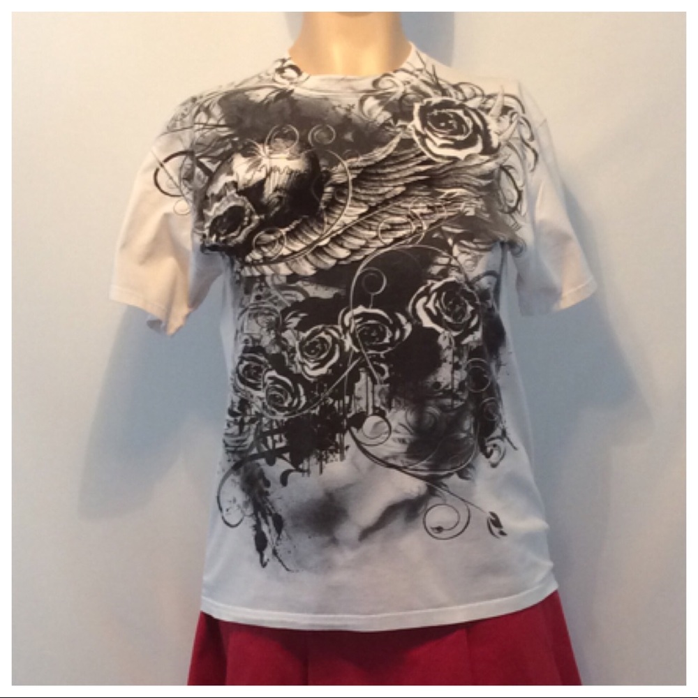 URBAN LEGENDS Floral Tee Shirt
