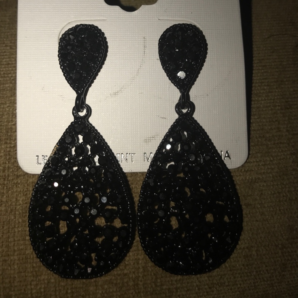 Black earrings