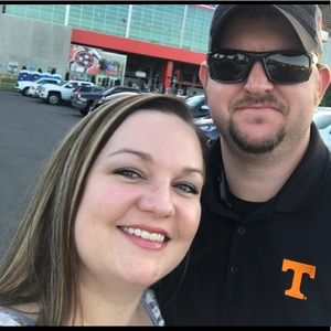 Meet your Posher, Carissa