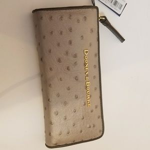 Brand new Dooney and Bourke Ostrich Wallet