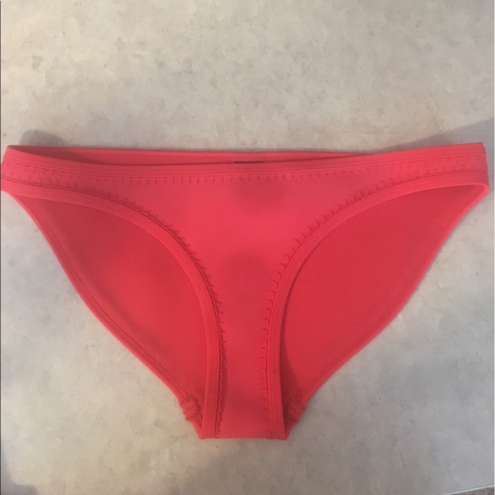 Triangl Gigi Bikini Bottoms- Red (M)