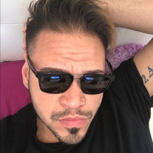 Meet your Posher, Albert