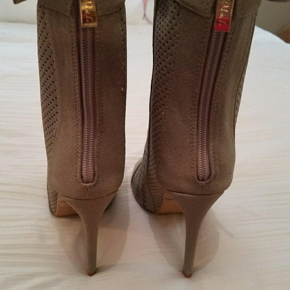 Grey Cut Out Peep Toe Booties - Picture 4 of 4