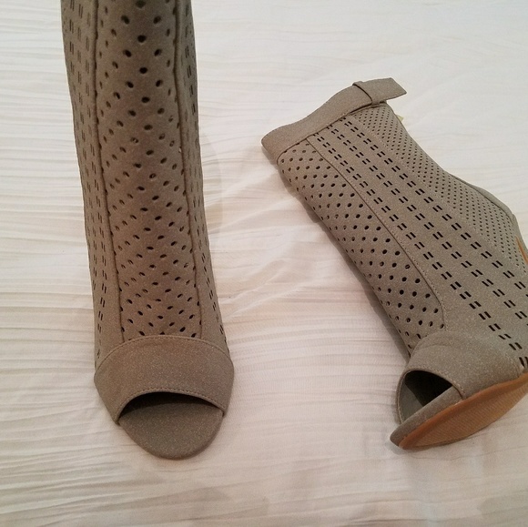 Grey Cut Out Peep Toe Booties - Picture 3 of 4