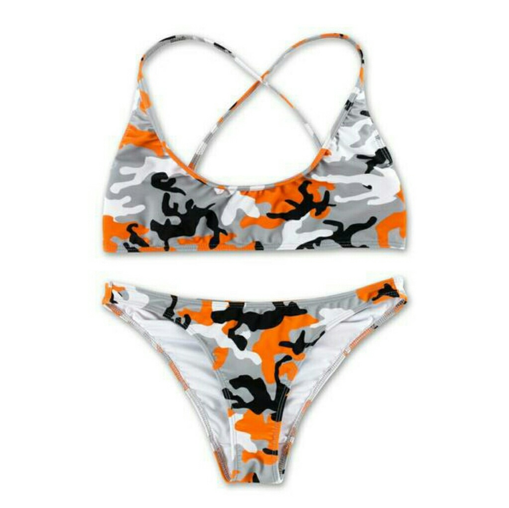 Kylie Jenner Camo Bathing Suit - Picture 2 of 4