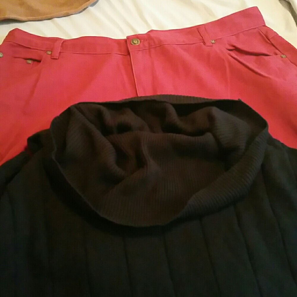 Red jeans W20 Black sweater W20