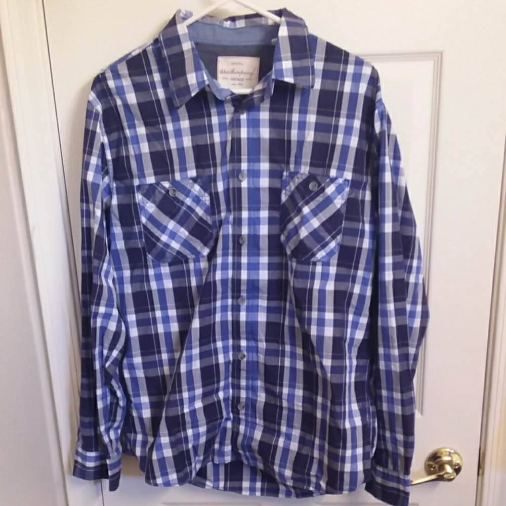 Long sleeve button down shirt